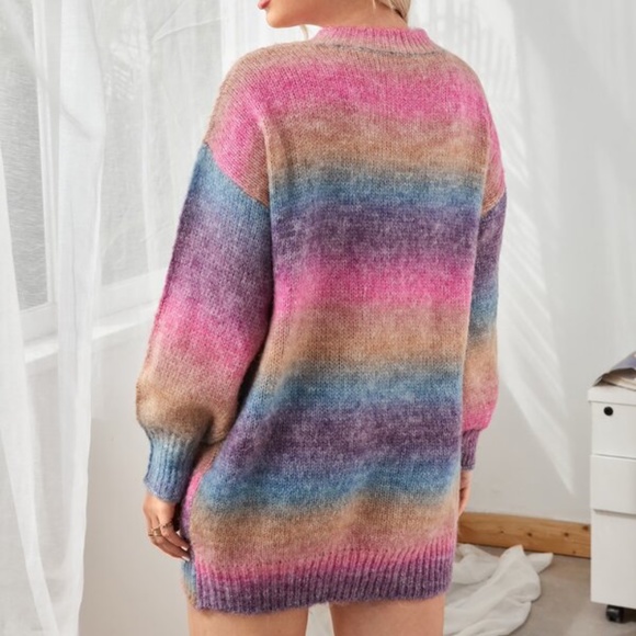 Plus Ombre Color Block Fuzzy Sweater Top - Picture 4 of 4